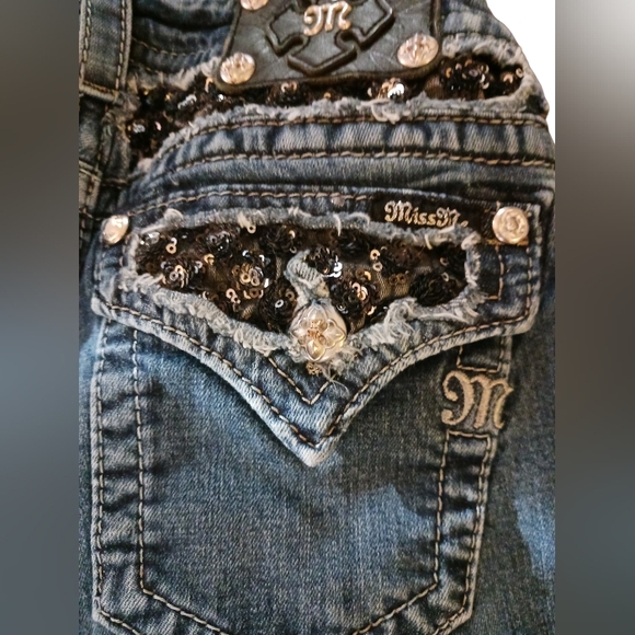MISS ME BOOTCUT JEANS.  Womens. Size 28. Medium wash. - Picture 9 of 15